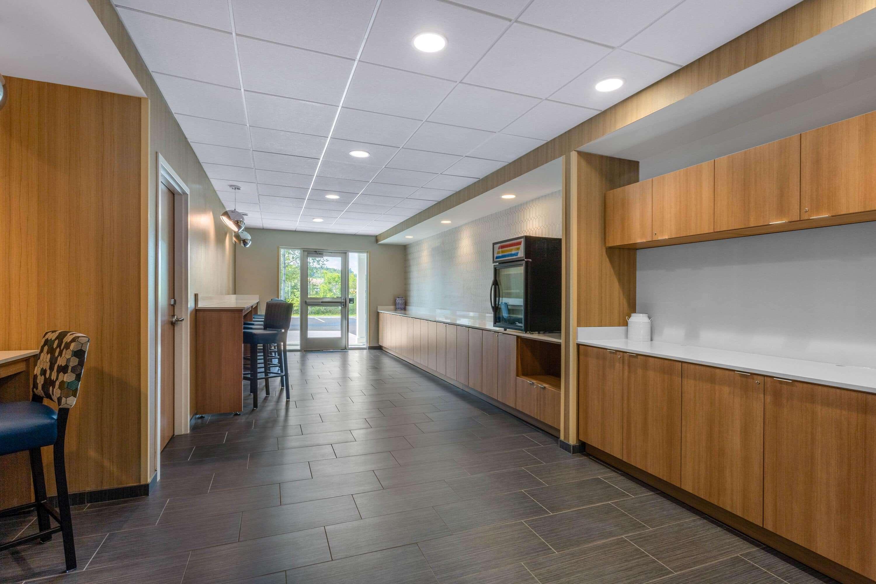 Microtel Inn & Suites By Wyndham Amsterdam Ny מראה חיצוני תמונה