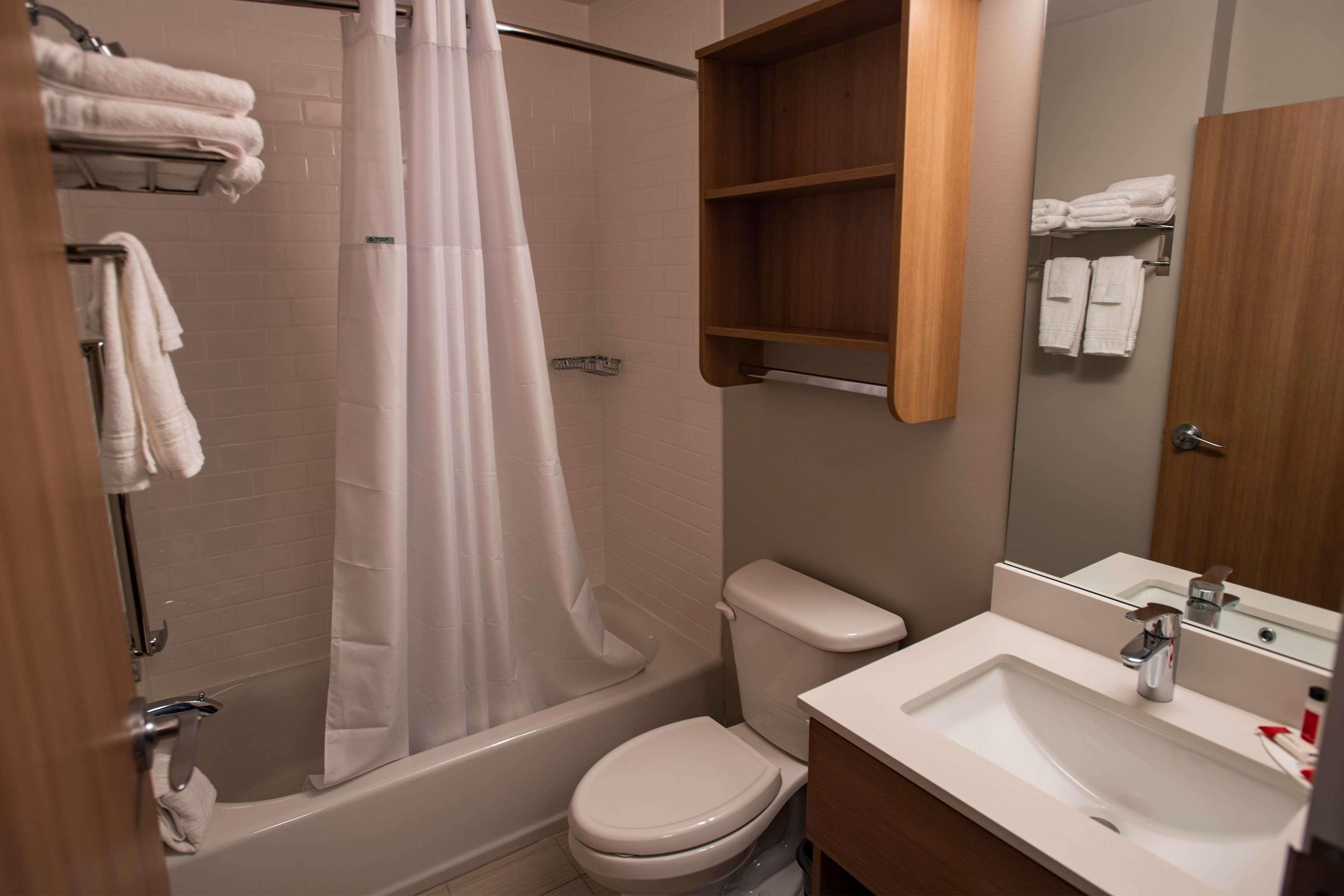 Microtel Inn & Suites By Wyndham Amsterdam Ny מראה חיצוני תמונה
